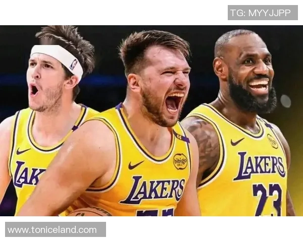 8战全胜! 湖人关键球控制联盟，战力榜第三实至名归